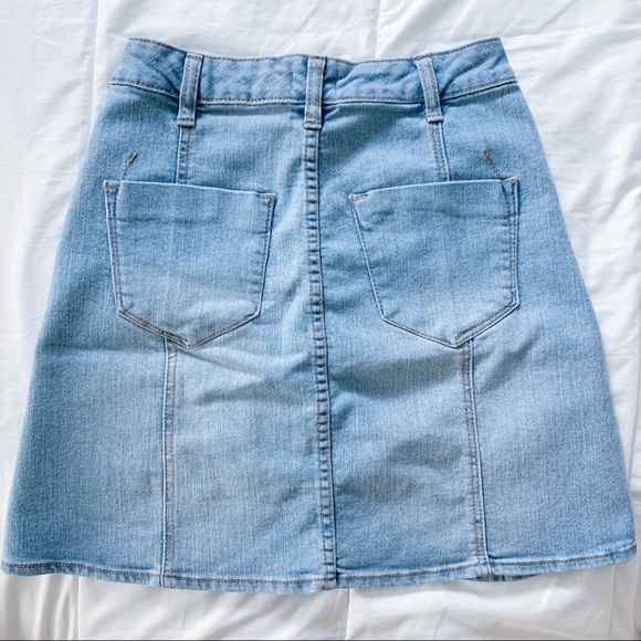 Mission light wash denim skirt - Picture 5 of 7